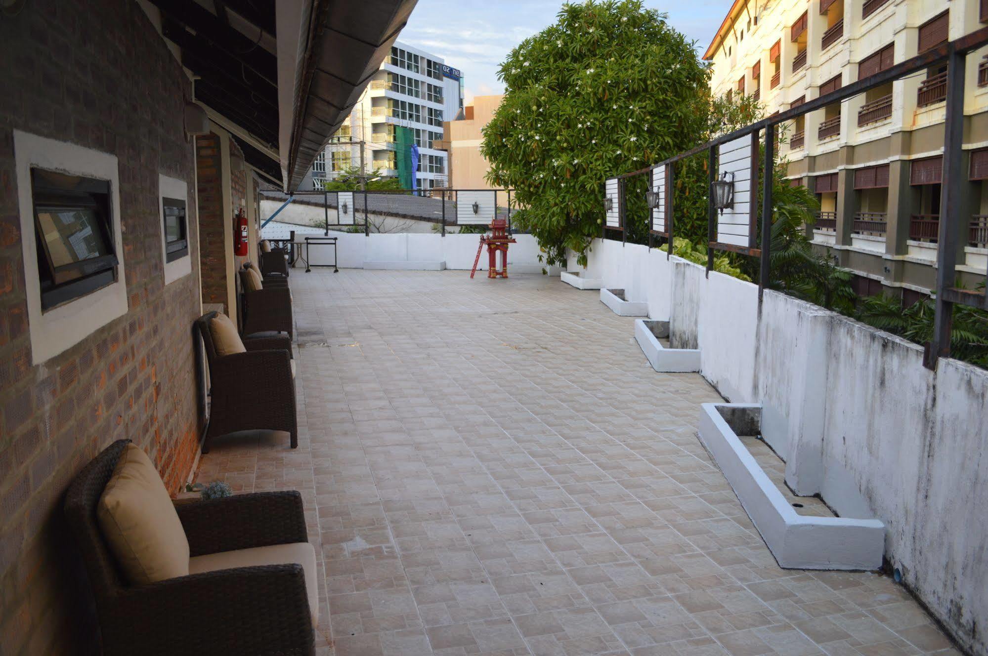 Baan Thai Homestay By Bgb Villas Kata Exterior foto